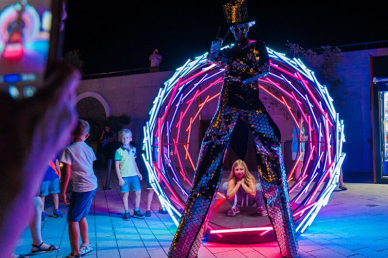 LUŠTICA BAY LIGHTWAVE