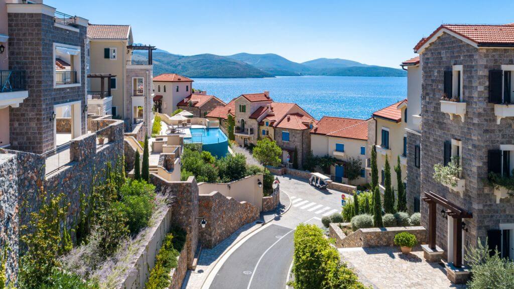 Недвижимость в Черногории