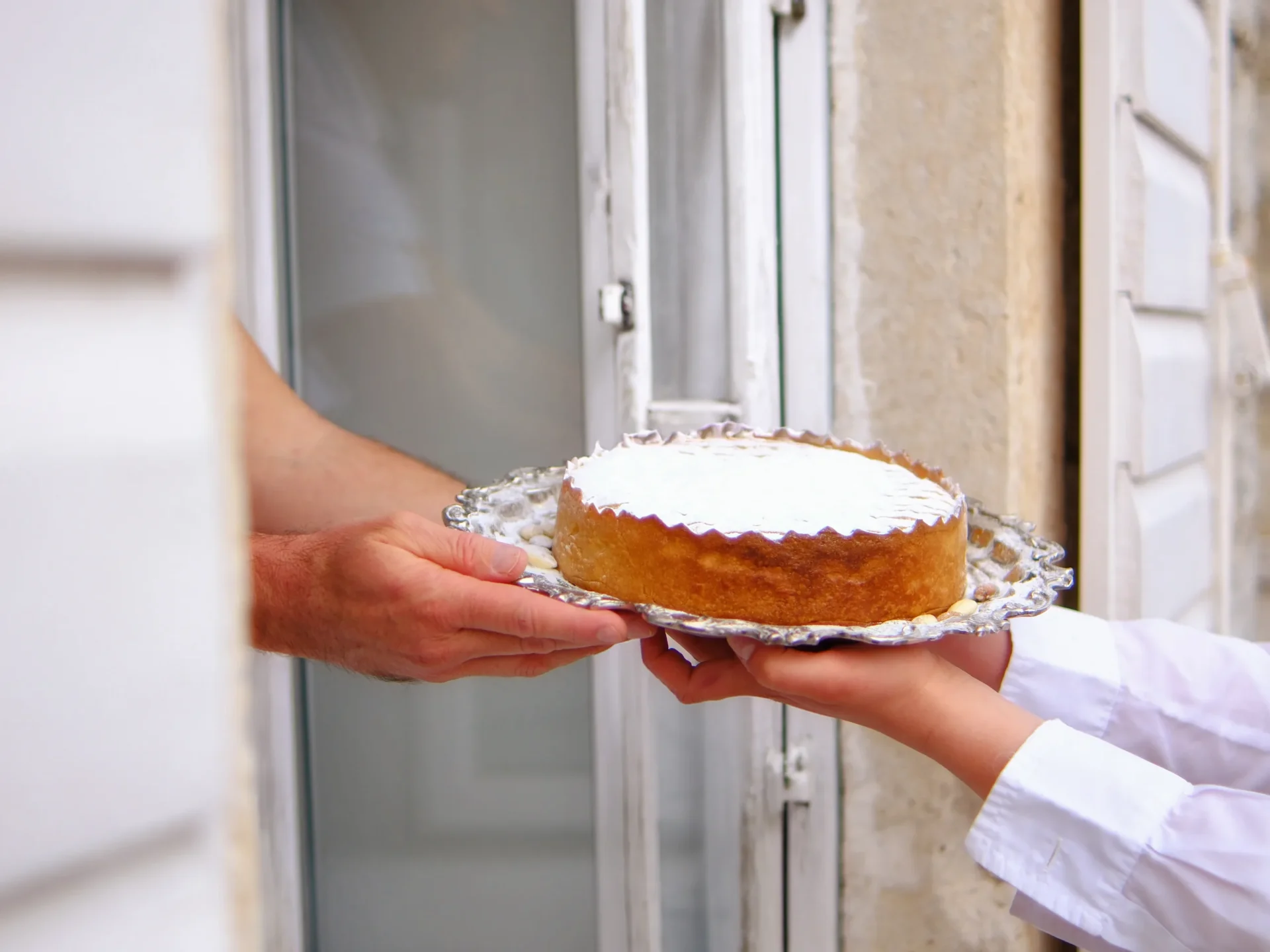 Perast Cake served from a traditional window